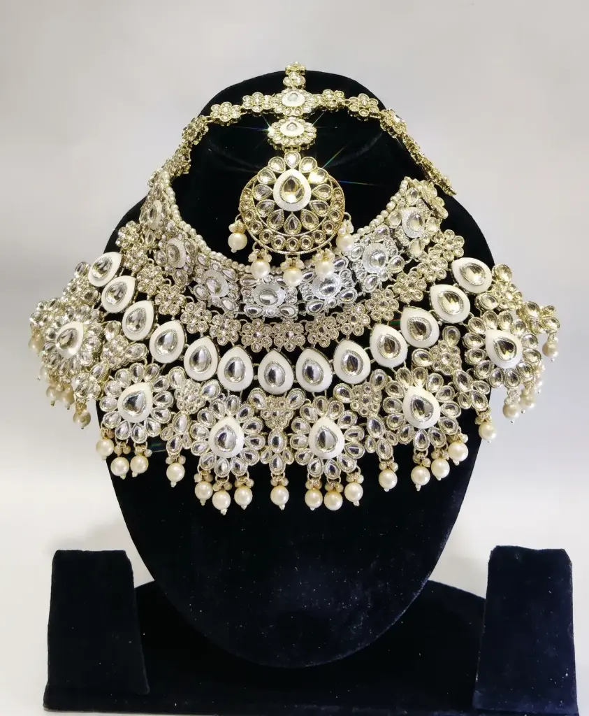 Kundan & Pearl Choker Necklace Set (Free Size, Kundan & Pearl)
